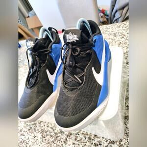 Nike Hustle D10 GS Black Game Royal Basketball Shoes Youth Size 4Y